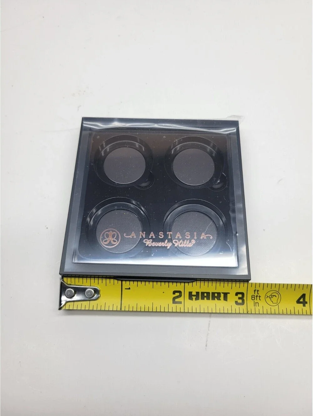 Anastasia Beverly Hills 4 Well Magnetic Eye Shadow Palette + Dual End Brush